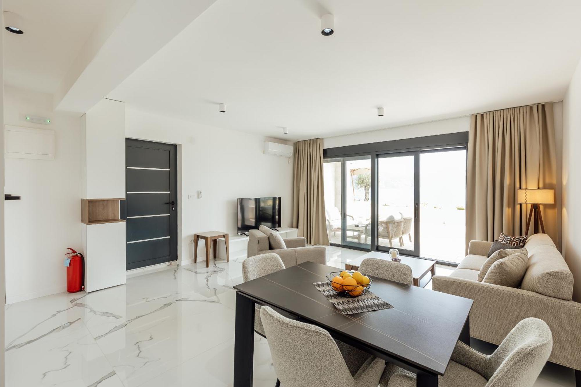 Savina Beachfront Oasis 赫尔采格诺维 外观 照片